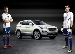 Iker Casillas y Kaká fichan por Hyundai