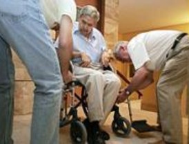 170 voluntarios atienden a los dependientes en Alcorcón