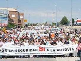 Los alcaldes de la M-501 piden ayuda a Durao Barroso