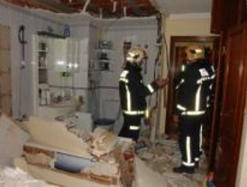 Dos heridos en una explosión de un cartucho de gas en Parla