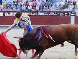 San Isidro: Gallo de pelea y Aparicio de vergüenza el día del santo patrón