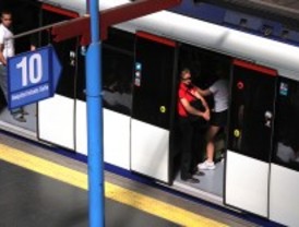 Metro ve difícil renunciar a la bajada salarial