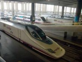 13.180 plazas más para el Ave a Sevilla y Málaga durante el 'puente de mayo'
