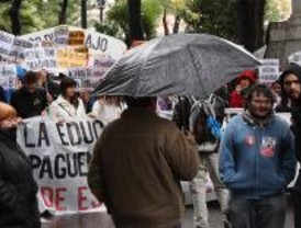Estudiantes de Informática piden que se regule su carrera 'como el resto de ingenierías'