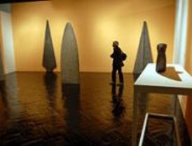 El Centro Cultural de la Villa expone las muestras 'Verbos de Silencio' y 'Expansiones Implosivas'