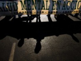 Cientos de personas se manifiestan para exigir más inversión en atención psicológica y psiquiátrica