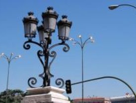 El Ayuntamiento destinará 13 millones para sustituir 8.000 luminarias de la ciudad