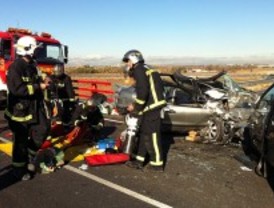 Muy grave tras chocar su coche con otro vehículo