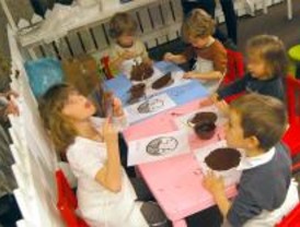 El VI Salón del Chocolate homenajea el flamenco y dona dinero contra la pobreza