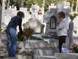 Más de un millón de madrileños visitarán los cementerios