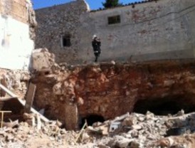 Fallece un hombre al derrumbarse una pared