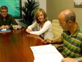 Alcobendas firma un convenio para la integración de inmigrantes