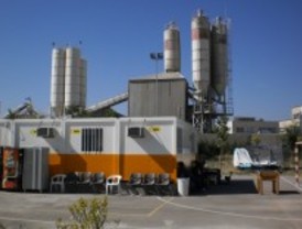 IU denuncia el estado del centro provisional de Vicálvaro para acoger 'sin techo'