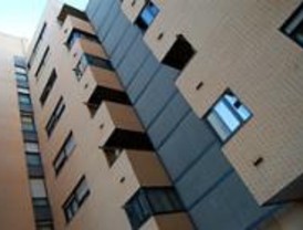 Fuenlabrada y Getafe firman el convenio contra el acoso inmobiliario
