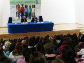 Vuelven las clases de la Escuela de Padres y Madres de Las Rozas