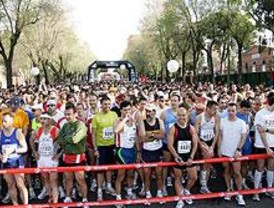 Cerca de 13.000 participantes en la Medio Maratón Villa Madrid