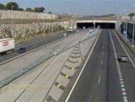 El PSOE denuncia que la publicidad de la M-30 y M-40 es 'ilegal'
