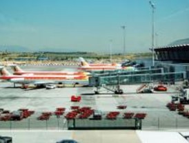 Afectados por Barajas esperan que el Álamo palíe sus molestias