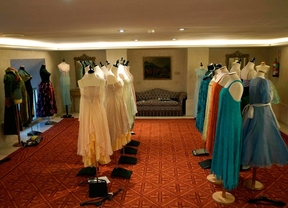 El Teatro Real subasta las creaciones realizadas para escena