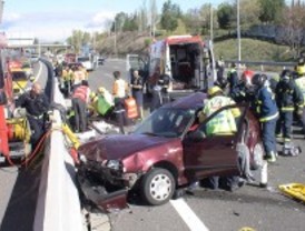 Un mujer pierde la vida en la M-11