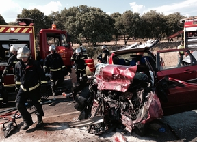 Dos muertos y dos heridos graves en un accidente de tráfico en Manzanares el Real