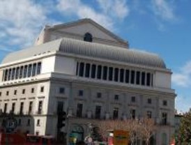 El Teatro Real recibe un notable alto, entre sus abonados y aficionados
