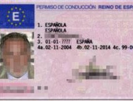 Desarticulada una red que falsificaba carnés de conducir en Arganda