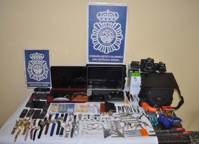 Dos detenidos por robar en domicilios con el "método del resbalón"