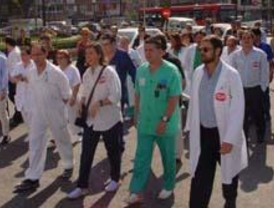 Los sanitarios se van de Madrid por falta de estabilidad laboral
