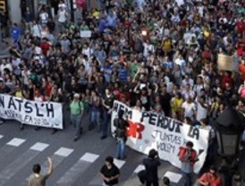 La comisión de barrios da su apoyo al 'bloqueo pacífico' a los manifestantes de Barcelona