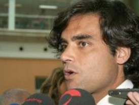 Güemes dice que 'El País' quiere 'ablandar el corazón' de Caja Madrid