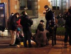 Vecinos de Alcorcón denuncian actos vandálicos producidos por el botellón