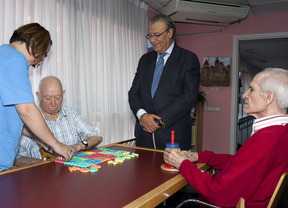 La región lidera la atención en centros de día a personas en situación de dependencia