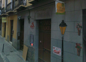 Feministas okupan el antiguo local de Marx Madera de Malasaña