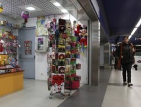 Los carritos de comida rápida desaparecen este sábado del metro