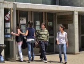 Diez bibliotecas de la Comunidad abren para los exámenes durante las 24 horas