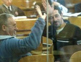 Juzgan a siete 'grapos' por asaltar un furgón blindado y asesinar a dos vigilantes