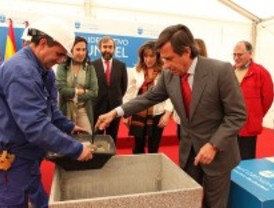 Primera piedra del pabellón deportivo del colegio Luis Buñuel de Alcobendas