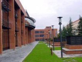 Sindicatos denuncian el estrangulamiento de las universidades