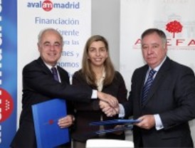 Avalmadrid acuerda facilitar los préstamos a las empresas familiares