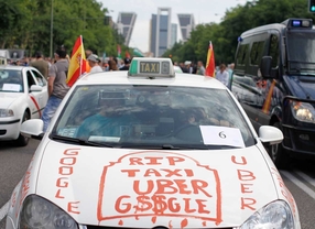 Un juez ordena el cierre de la página web de Uber "con carácter inmediato"