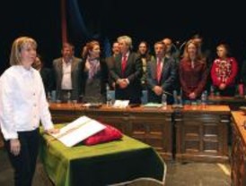 La Defensora del Ciudadano de Alcorcón toma posesión de su cargo