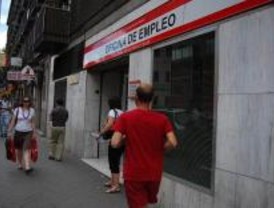 Becas de 300 euros a los parados para cursos de empleo