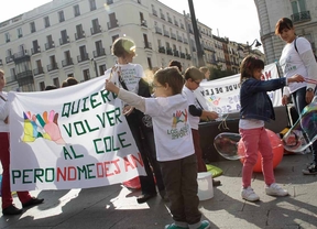 Trabajadores de centros educativos especiales protestan en Sol contra la degradación de sus condiciones laborales
