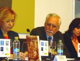 María José Codes recoge el X Premio Río Manzanares de novela