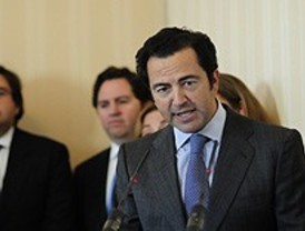 Cavero dice que los accidentes de Metro son ajenos a su funcionamiento