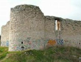 El PSOE critica el 'abandono' del Castillo de Barajas