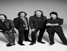 Maná, en el Palacio de los Deportes