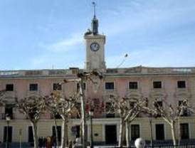 Los taxistas de Alcalá se forman para atender a los turistas
