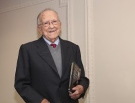 Carrillo continúa ingresado en el Gregorio Marañón